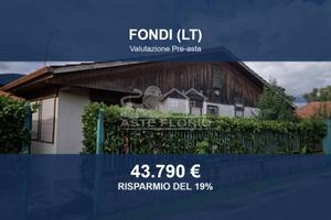 Immobile in asta di 79 m² a Fondi