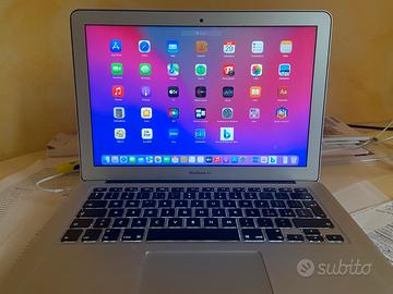 MacBook Air 13" (2017)