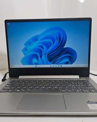 Lenovo IdeaPad 330s 14" i5-8250u 1,6Ghz 12/128Gb