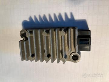 Regolatore di Tensione Moto Raddrizzatore SH629A12