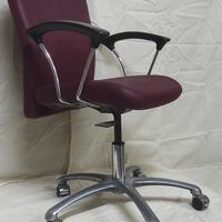 Sedia poltroncina con schienale basso