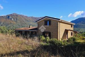 VILLA SINGOLA A MELIZZANO