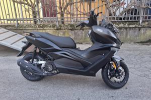SCOOTER KL BRERA 125cc + NERO OPACO