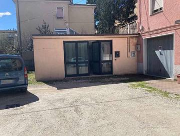 Due magazzini a Fabriano (AN)