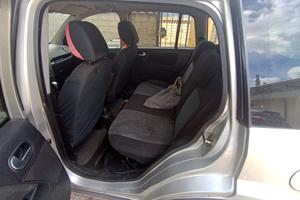 mostro auto