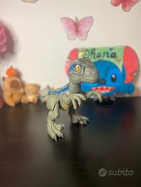 Action figure Velociraptor