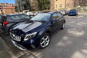 Mercedes GLA