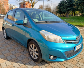 Yaris 1.3 Lounge 5p 2012