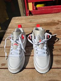 Jordan Spizike Low 35 e 1/2