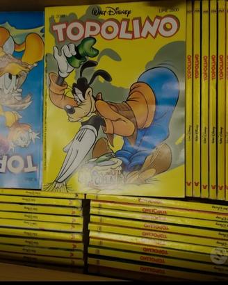 Fumetto Topolino anni'90  con n.2000 e gadget vari