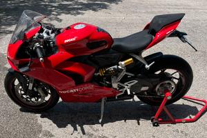 Ducati Panigale V2