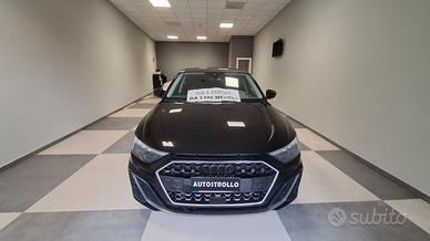 Audi A1 SPB 40 TFSI S tronic line edition