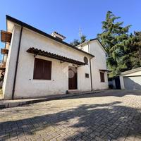 VILLA SINGOLA A FROSINONE