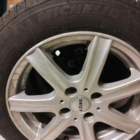 Gomme Michelin 175/65/15+Cerchi Rial per Yaris