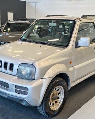 SUZUKI Jimny 1.3i 16V cat 4WD JLX
