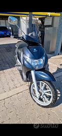 Piaggio beverly 250