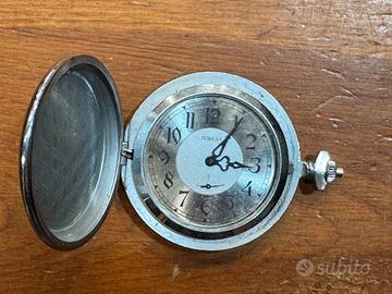 Orologio da tasca vintage sovietico pobeda