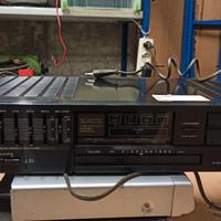 Akai AM-202 amplificatore