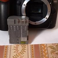 LEGGI BENE CORPO NIKON D70 SOLO X PARTI DI RICAMBI