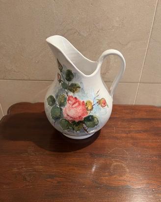 Brocca in ceramica con motivo floreale