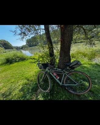 Bici gravel focus