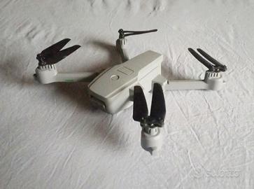 Drone con telecamere 4k