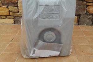 Tanica portatile acque grigie -Fiamma Roll-Tank23