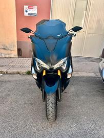 Yamaha t max 530 sx abs sport edition