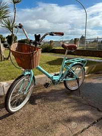 Bicicletta pieghevole 20” come nuova con cestino
