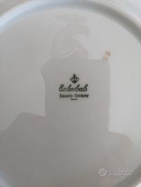 Servito da 12 con profili in oro