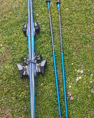 Sci da discesa con bacchette