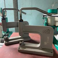 Torchio manuale in ghisa - 2pz