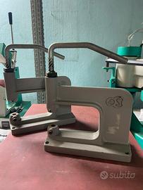 Torchio manuale in ghisa - 2pz