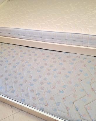 letto singolo + secondo letto completo di due reti