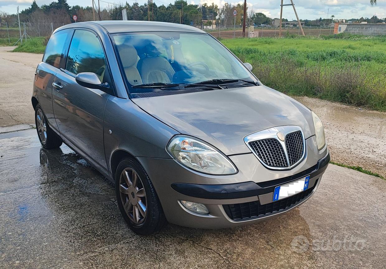 Lancia Ypsilon 2ª serie