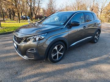 PEUGEOT 3008 GT line HDi 130 CV EAT8 full-optional