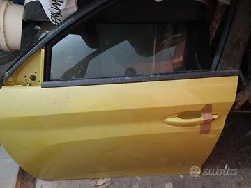 Porta sx Peugeot 208 anno 2023