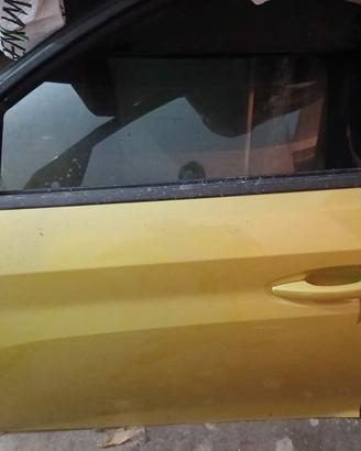 Porta sx Peugeot 208 anno 2023