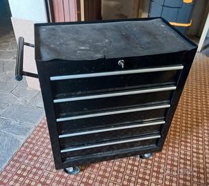 Carrello porta attrezzi