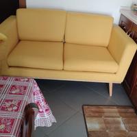 Divano due posti