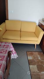 Divano due posti