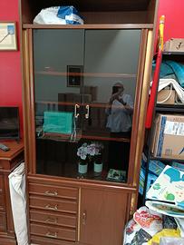 mobile vetrinetta in noce