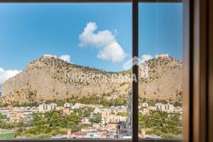 Bivani di 65 Mq abitabile zona Acquasanta/Arenella