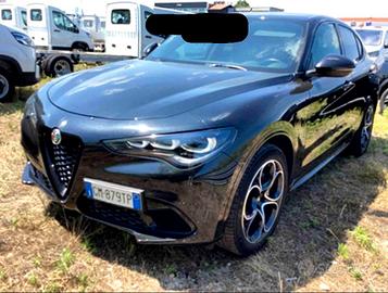 Alfa Romeo Stelvio 2.2 Turbodiesel 210 CV AT8 Q4 V