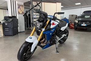 BMW F 900 R SPORT