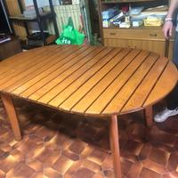 Tavolo da giardino Herlag in legno + 8 sedie