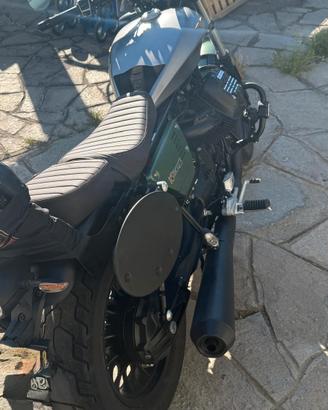 moto guzzi bobber v9 centenario 2023