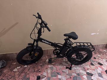 Bicicletta  Elettrica con pedalata assistita