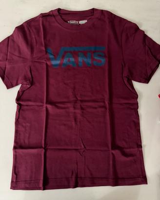 T-shirt vans