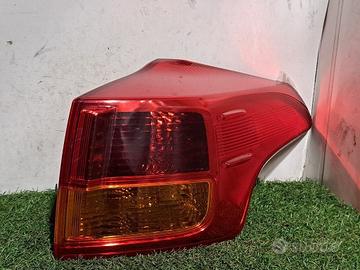 STOP FANALE POSTERIORE DESTRO TOYOTA Rav4 6° Seri